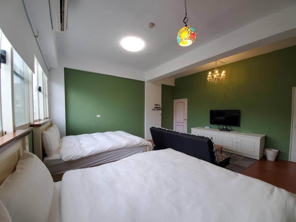 Bad Mia Homestay Hualien City Exterior photo